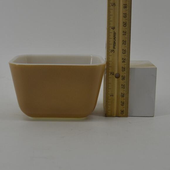 Vintage PYREX Refrigerator Dish 501 B Fridgie Sandlewood - Picture 3 of 13